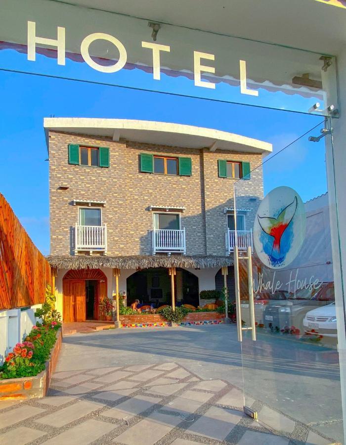 Whale House Hotel ปูแอร์โตโลเปซ ภายนอก รูปภาพ