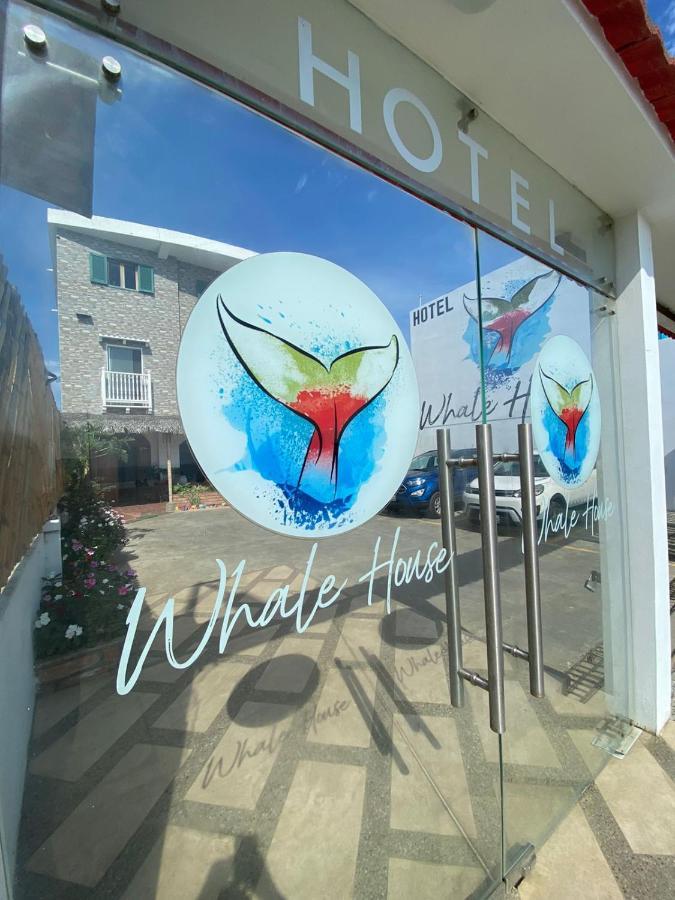Whale House Hotel ปูแอร์โตโลเปซ ภายนอก รูปภาพ