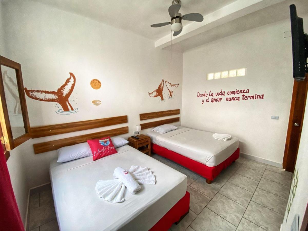 Whale House Hotel ปูแอร์โตโลเปซ ภายนอก รูปภาพ